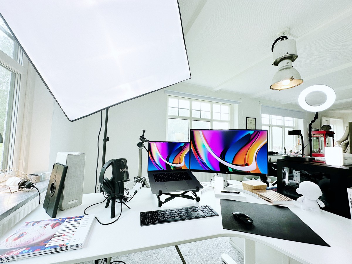 Linus Ekenstam's workspace — photo 3