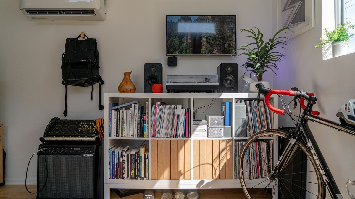 Japeth Crawford's workspace — photo 6