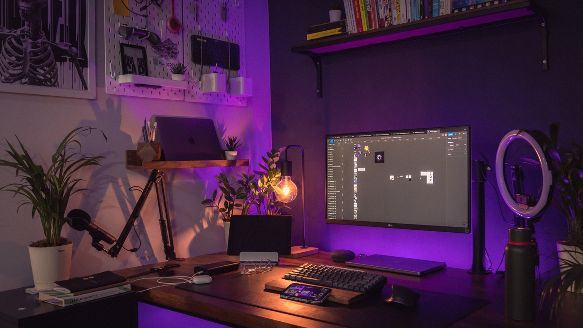 Rahul Bhadoriya's workspace — photo 3