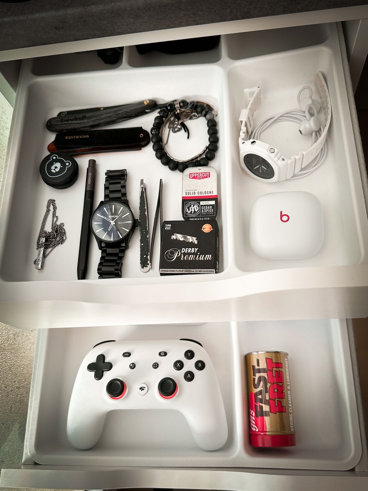 Alex Napier Holland's workspace — photo 13