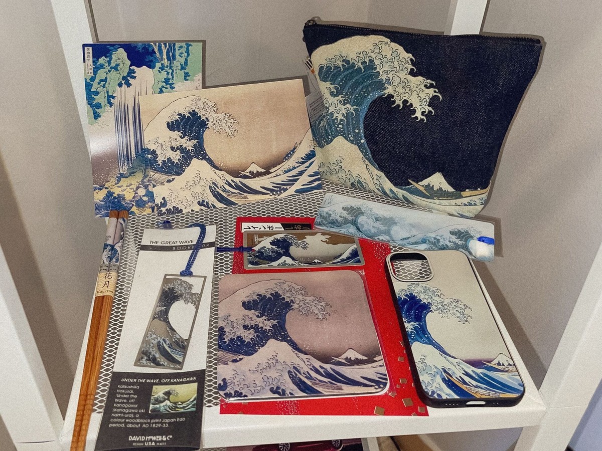Benedict Neo's workspace — photo 7