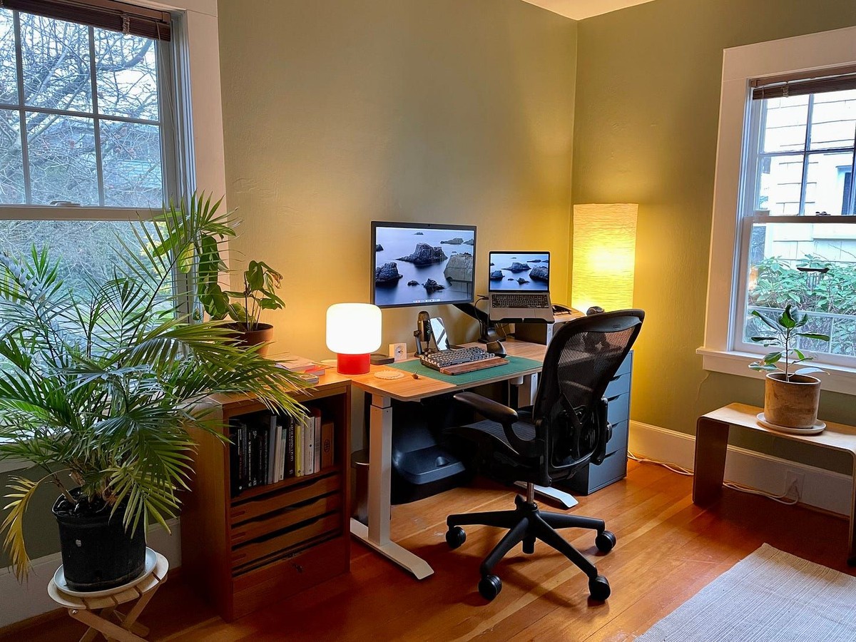 Matt Wright's workspace — photo 2