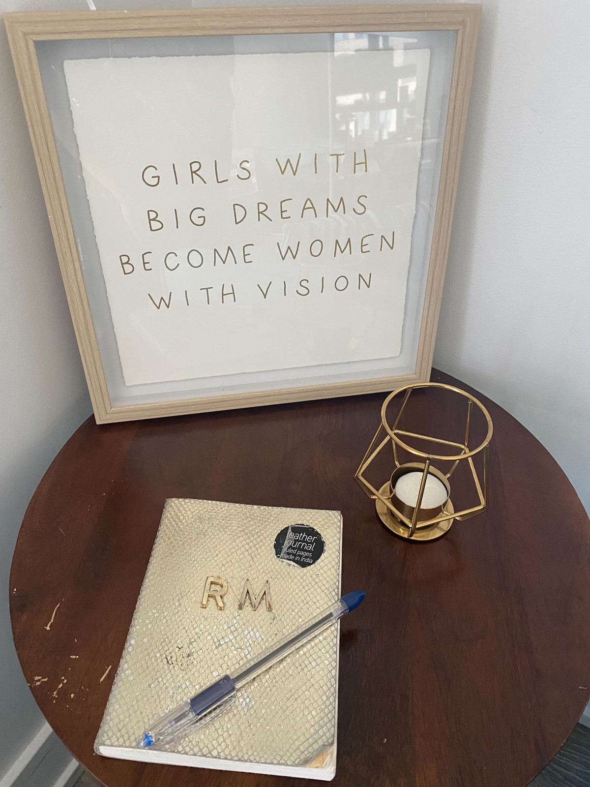 Rhea Mathew's workspace — photo 8