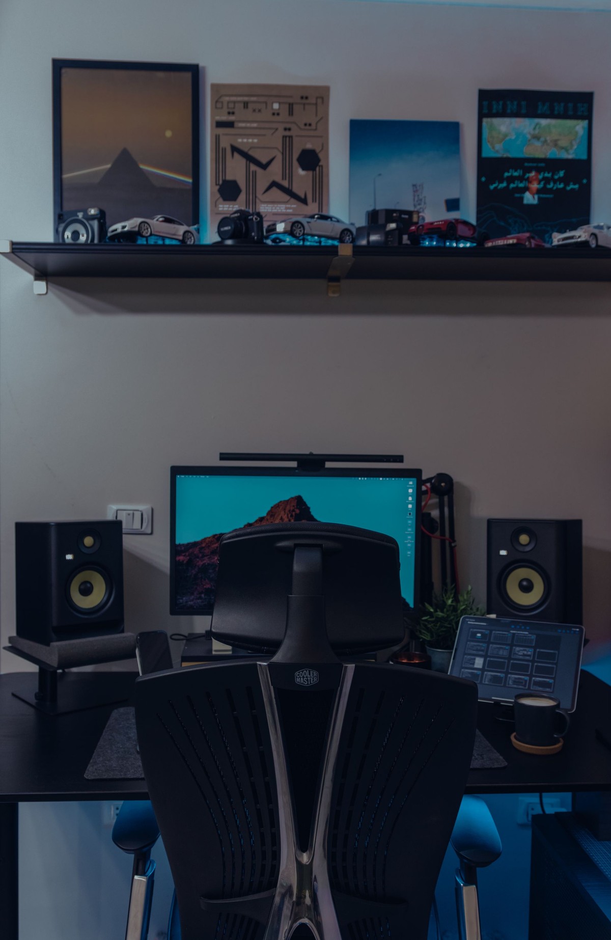 Sayed Essam's workspace — photo 2