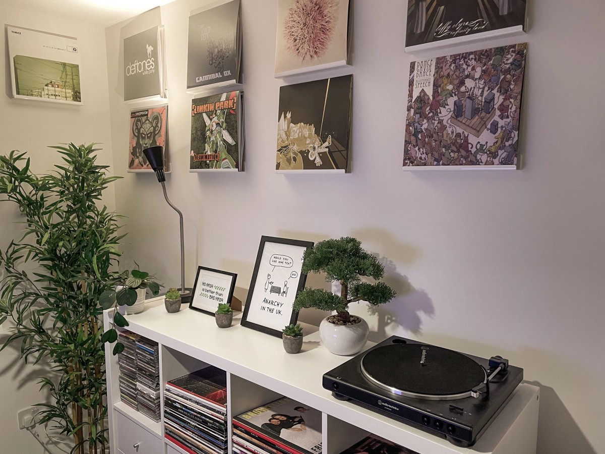 Andy Bell's workspace — photo 4