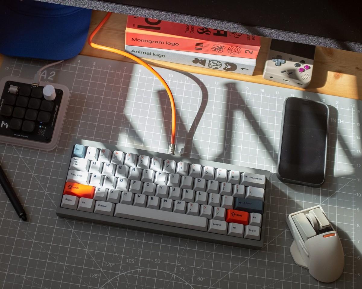 Arek Kajda's workspace — photo 7