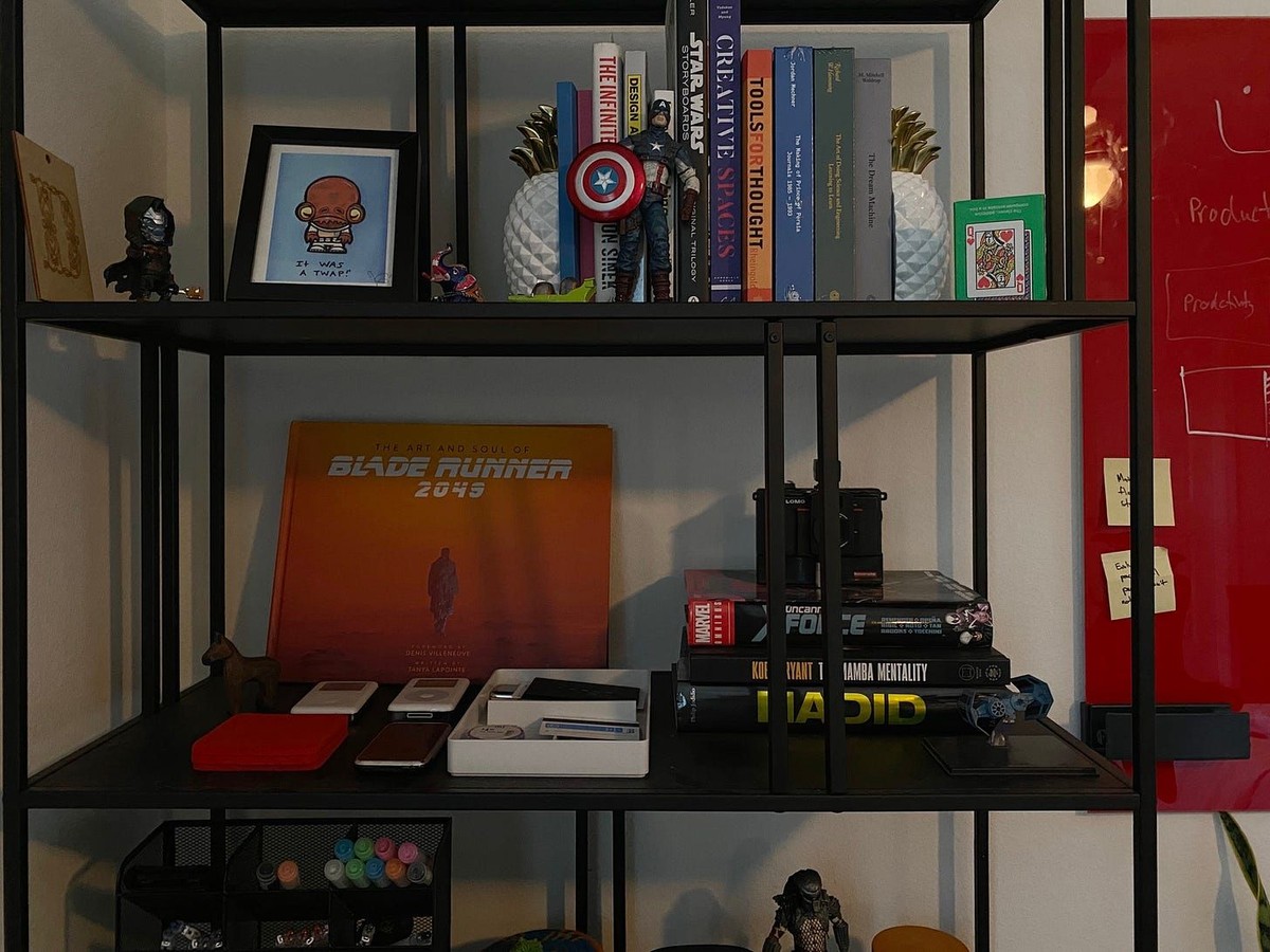David Hoang's workspace — photo 4