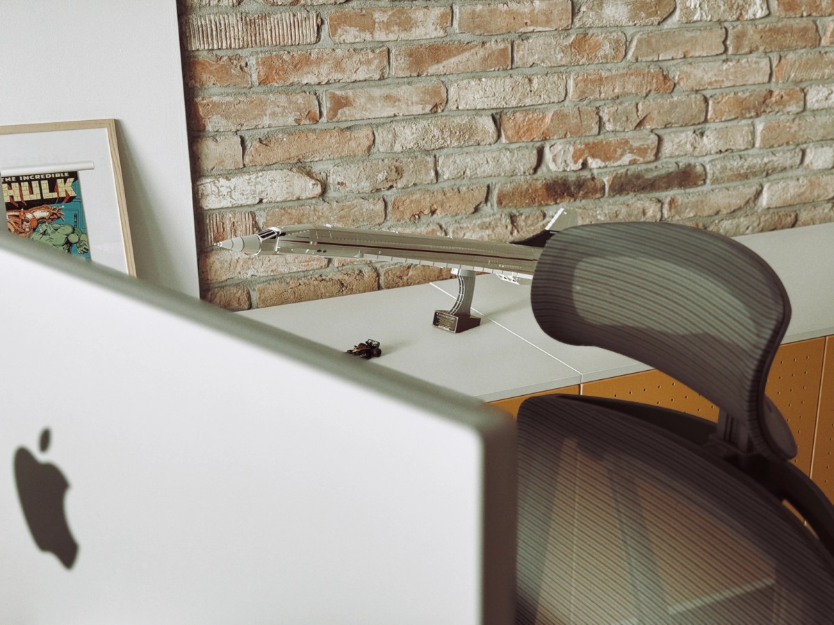 Darius Dan's workspace — photo 11