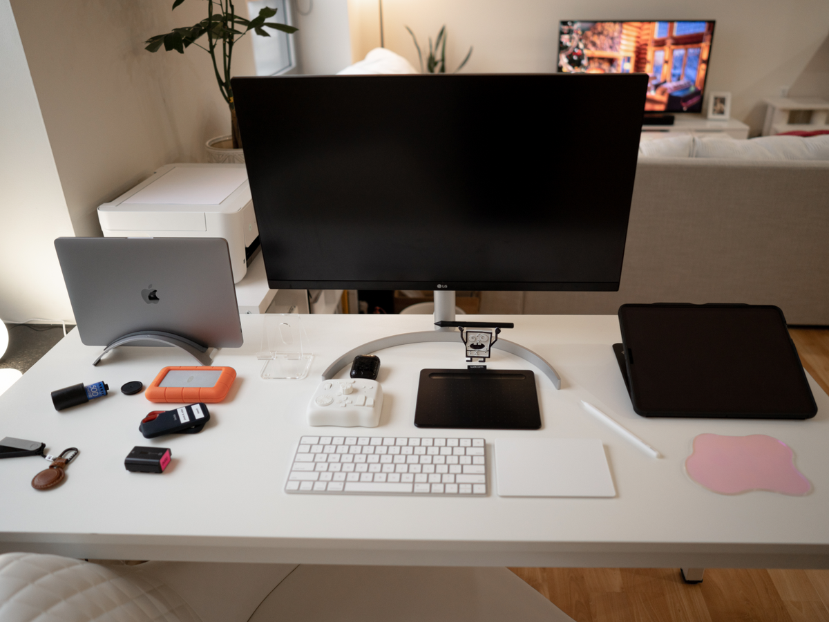 Michelle Nguyen's workspace