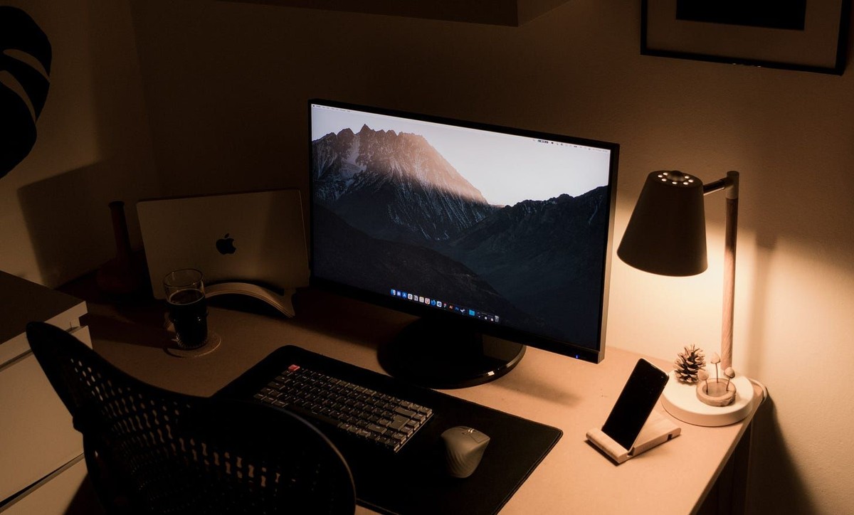 Josh Millgate's workspace — photo 2