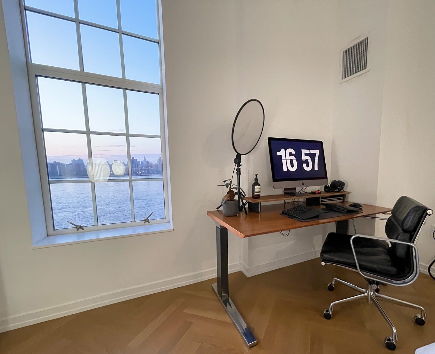 Riley Tomasek's workspace