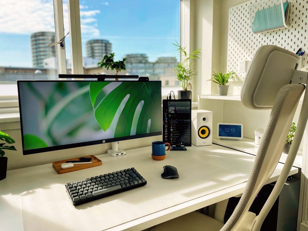 Lars's workspace — photo 3