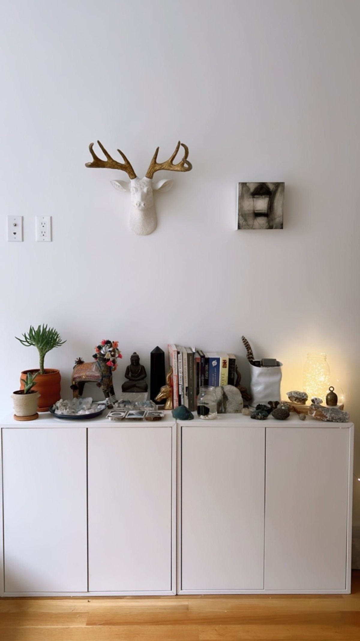 Suzan Bond's workspace — photo 3