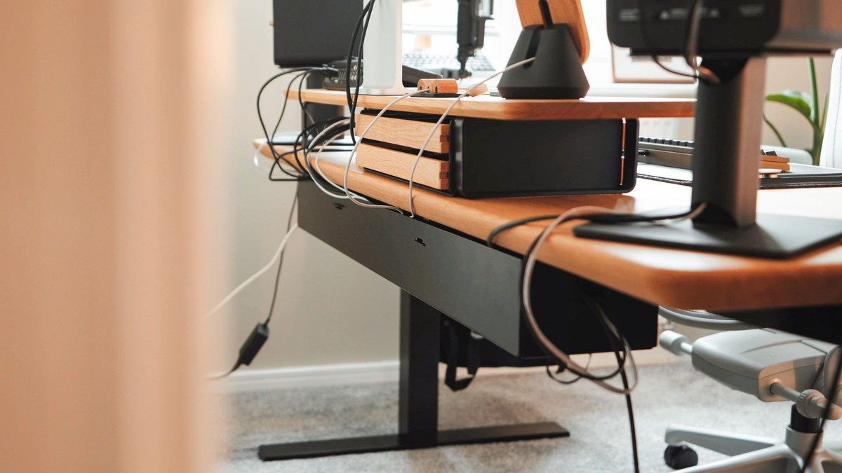Jorge Powell's workspace — photo 9