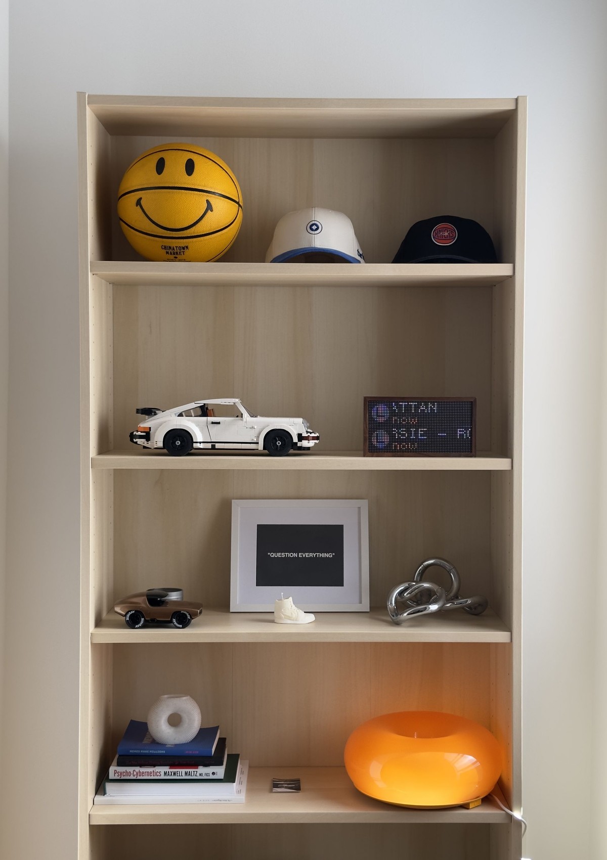 Shane Levine's workspace — photo 4
