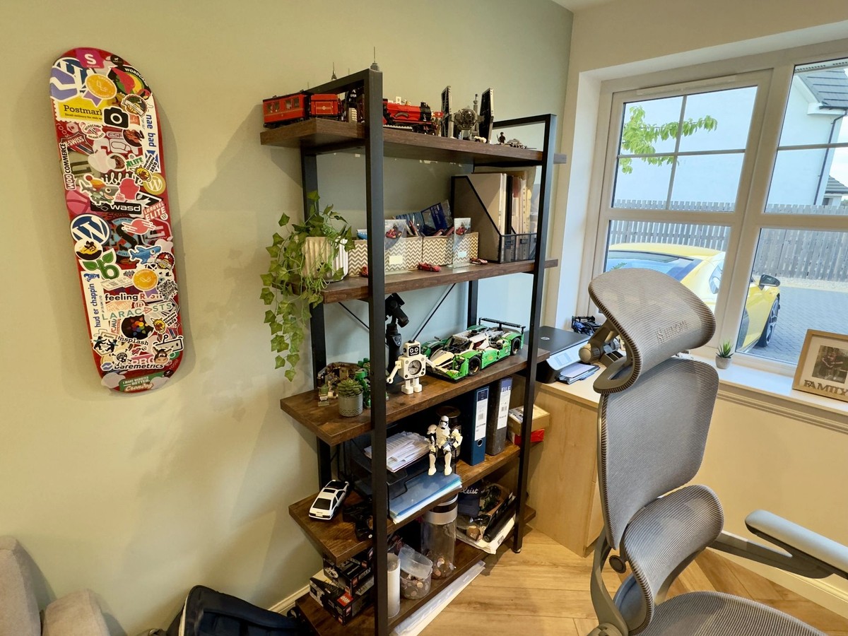 Gilbert Pellegrom's workspace — photo 2