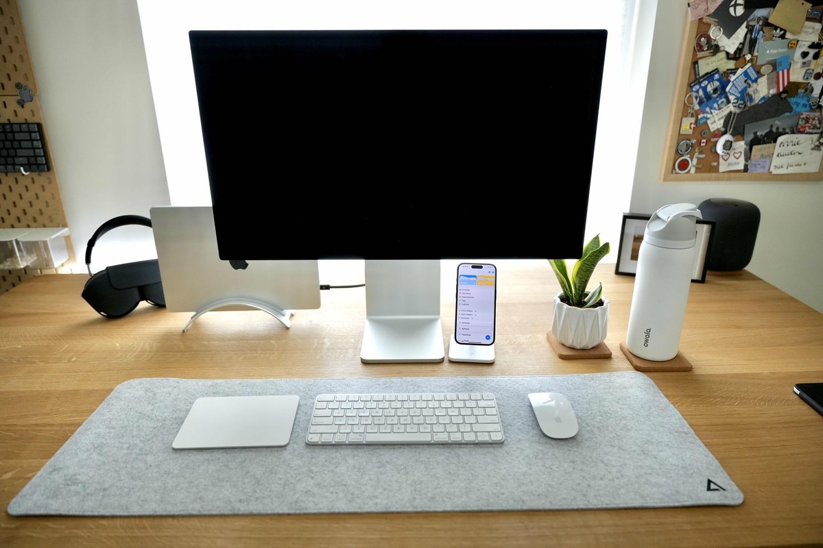 Austin Blake — office