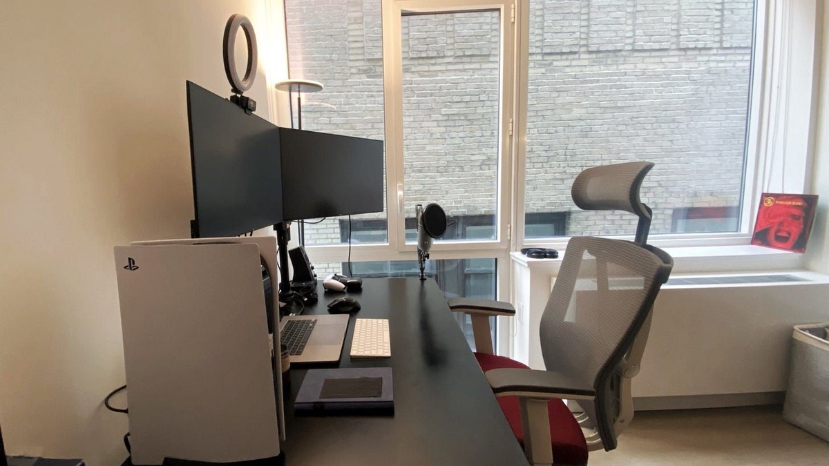 Jack Appleby's workspace — photo 2