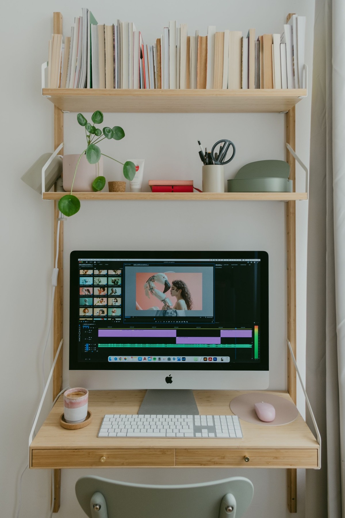 Laura Piñeiro Atienza's workspace — photo 2