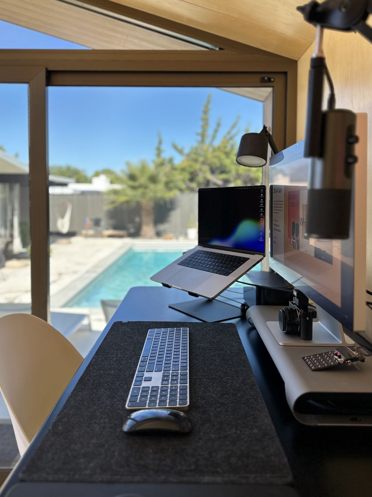 Aaron Poe's workspace — photo 5