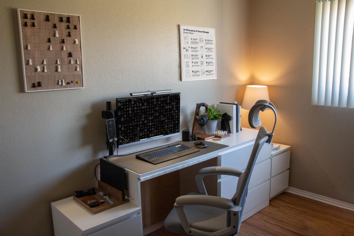 Sait Alanyali's workspace — photo 2