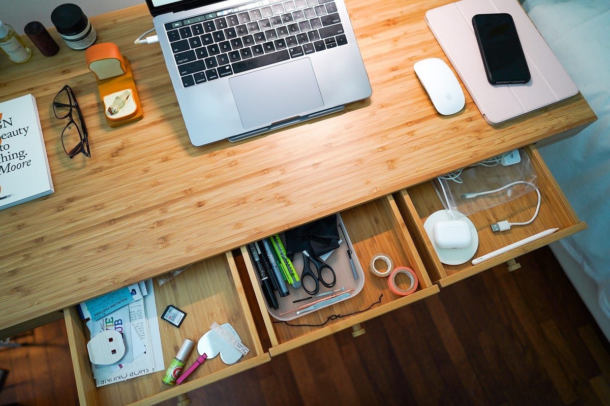 Rachel How's workspace — photo 2