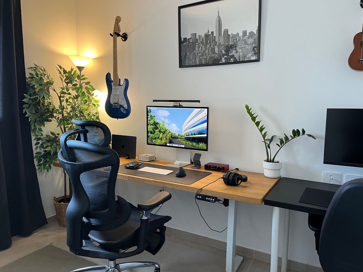 Artyum Grebenyuk's workspace — photo 3