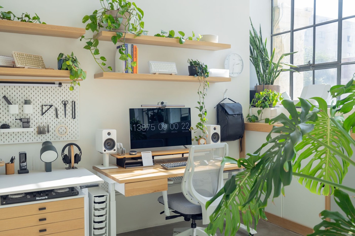 Matthew Encina's workspace — Workspaces #375