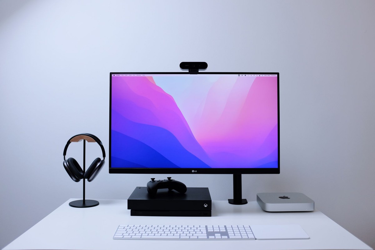 Charles Patterson's workspace