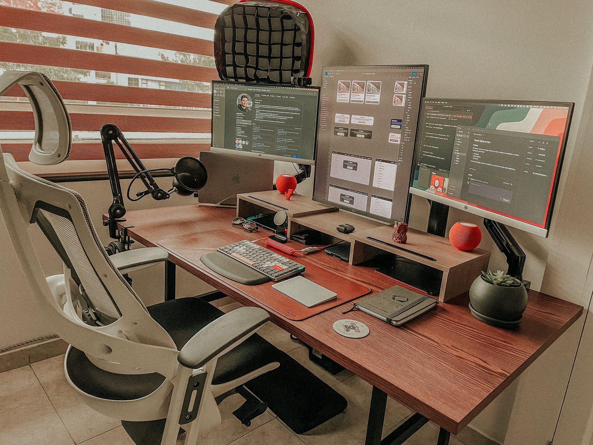 Javier Diaz's workspace
