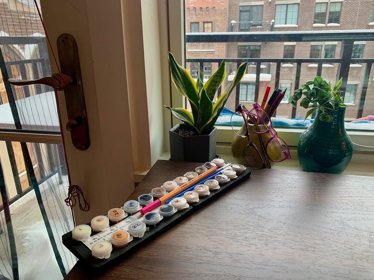 Leah Fessler's workspace — photo 2