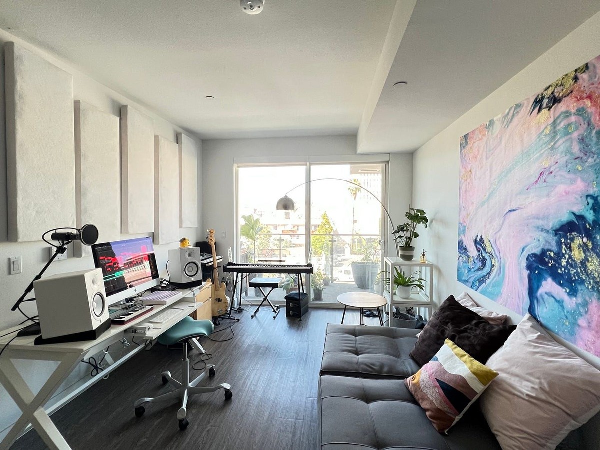 Diana Chow's workspace — photo 3