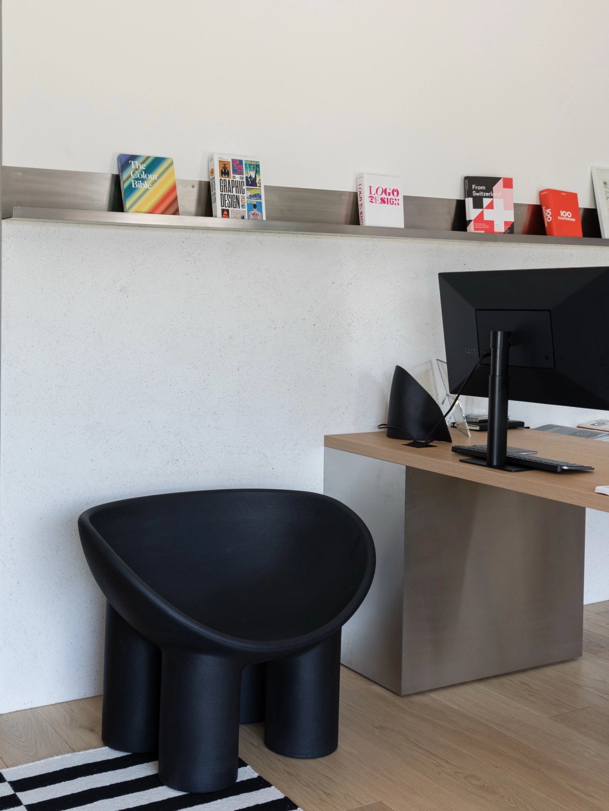 Vadim Carazan's workspace — photo 3