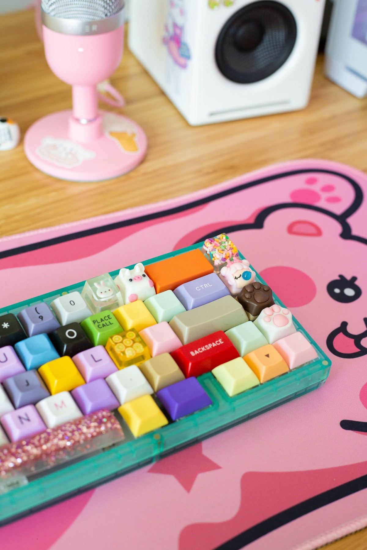 Nicole Garcia's workspace — photo 4