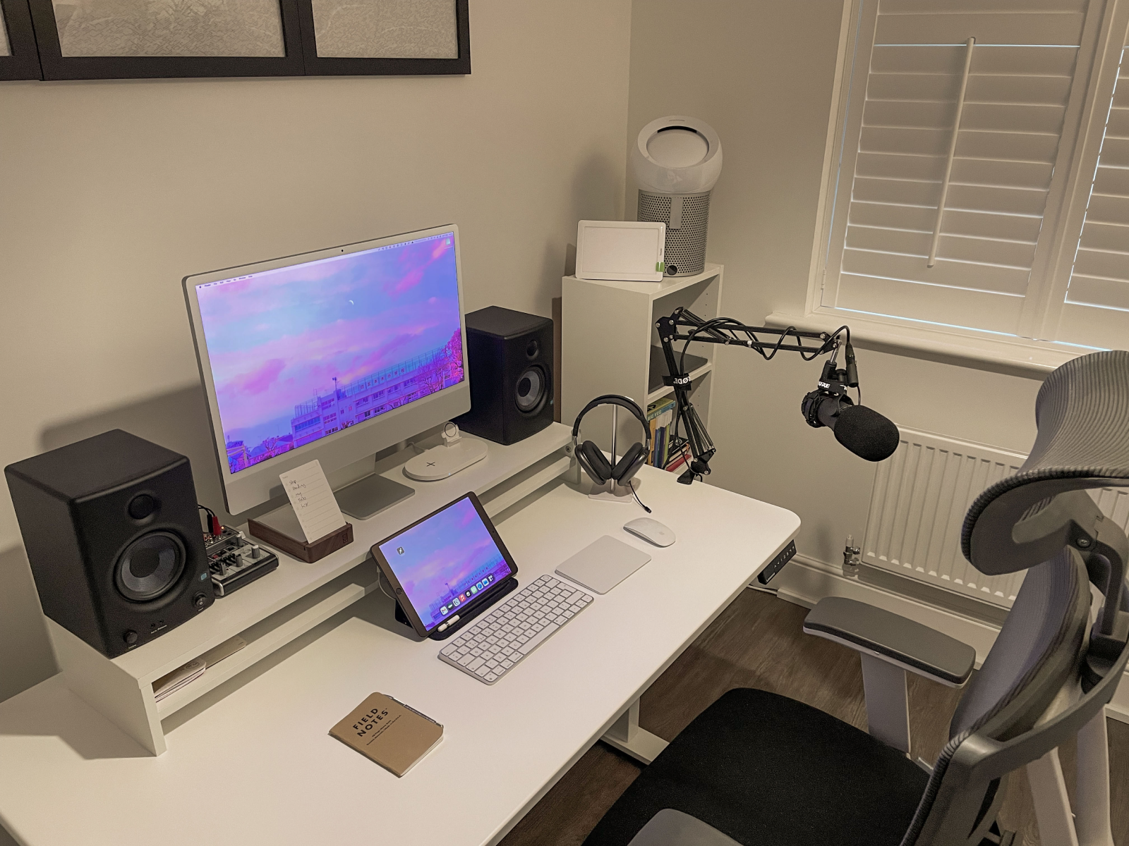 Andy Bell's workspace