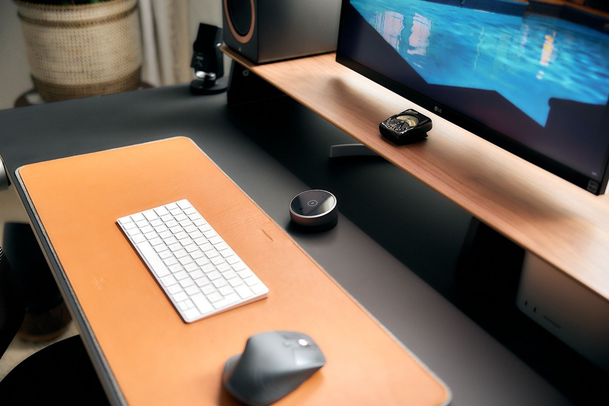 Mateus Almeida's workspace — photo 4