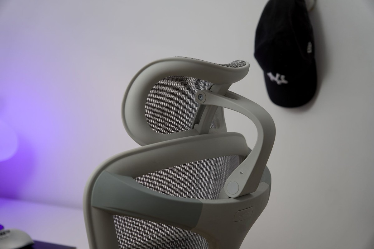 Monsieur Pixel's workspace — photo 9