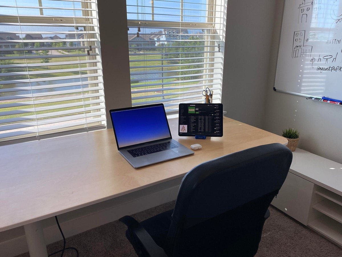 Austin Valleskey's workspace