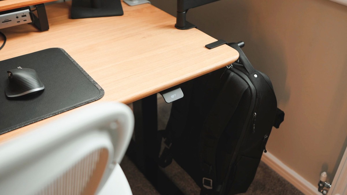 Jorge Powell's workspace — photo 4
