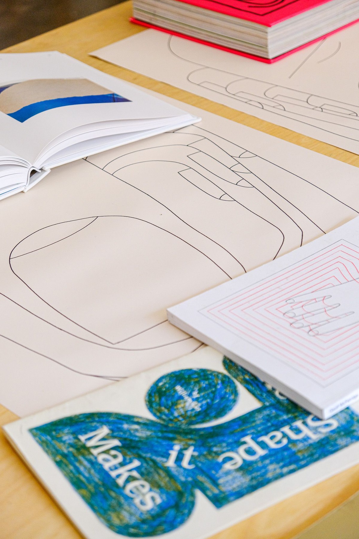 Sebastian Curi's workspace — photo 10