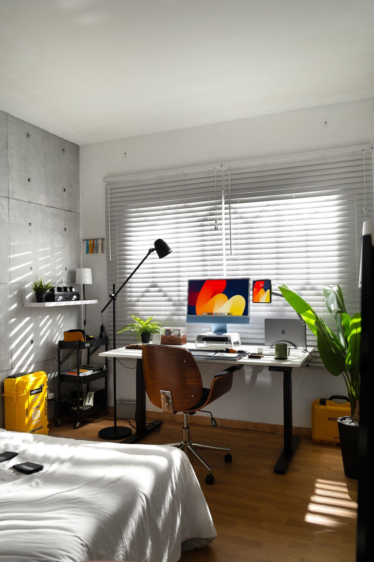 Olivier Konan's workspace — photo 3