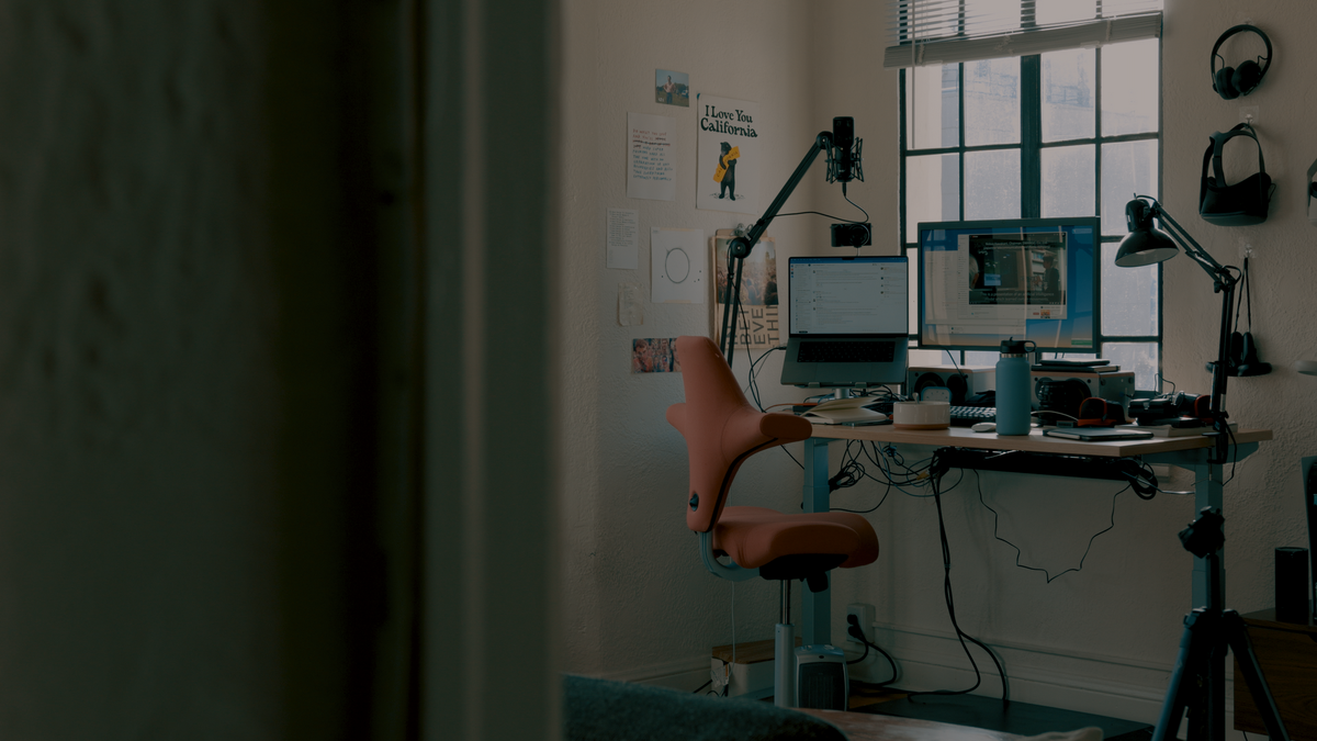Parker Gibbons's workspace — photo 6