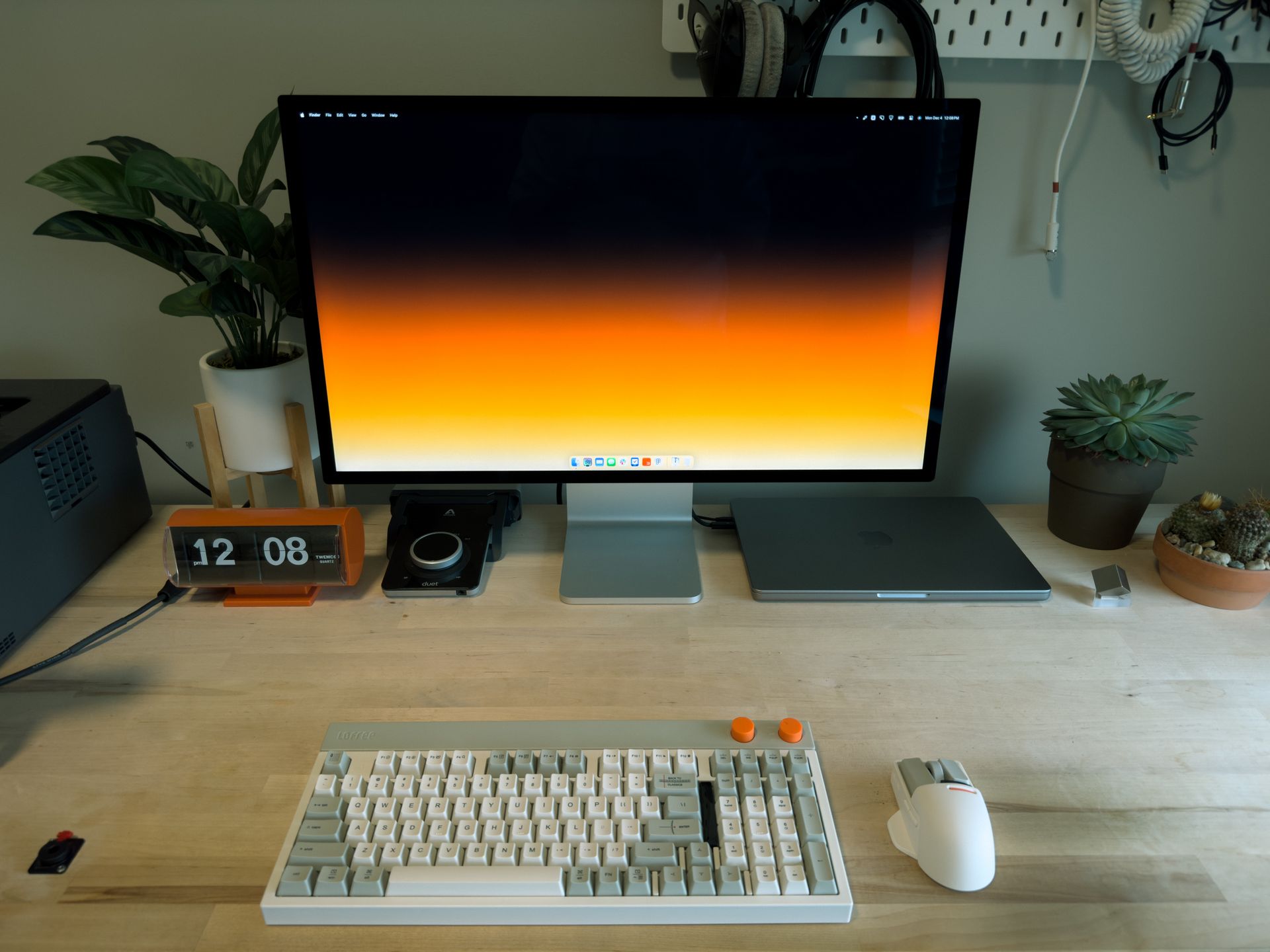 Noah Shreve's workspace