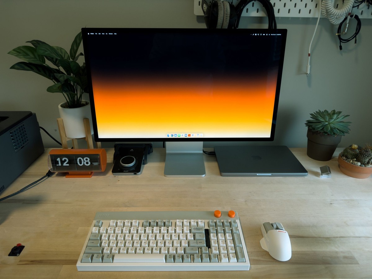 Noah Shreve's workspace