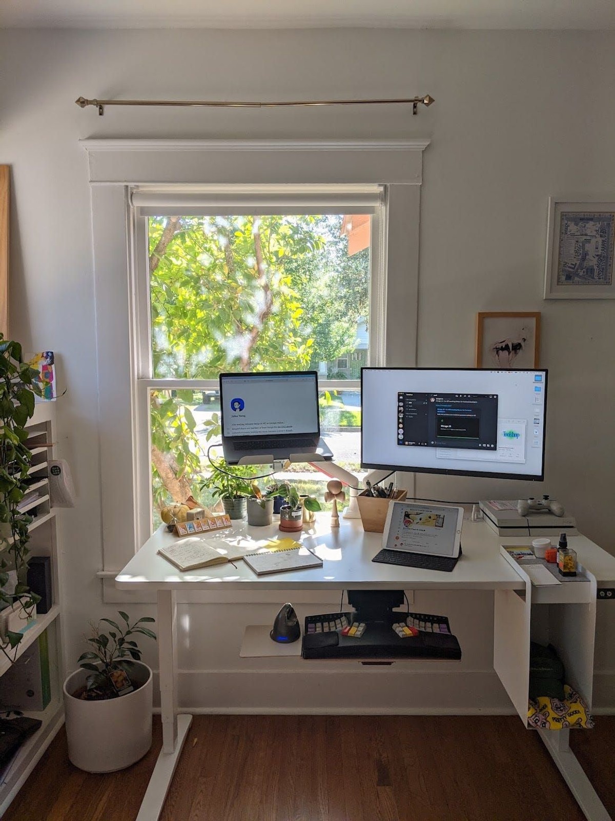 Julius Tarng's workspace — photo 2