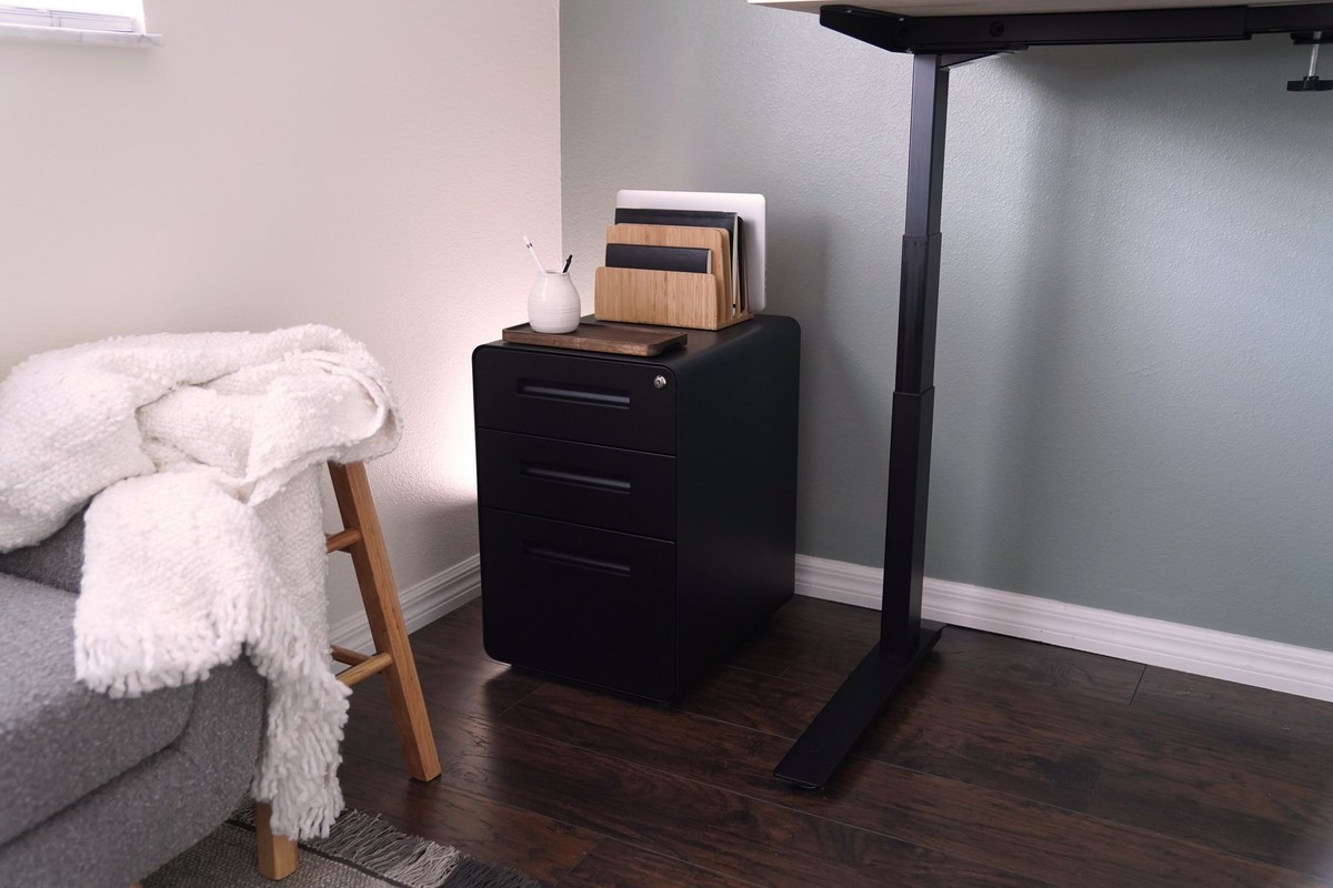 Logan Liffick's workspace — photo 3