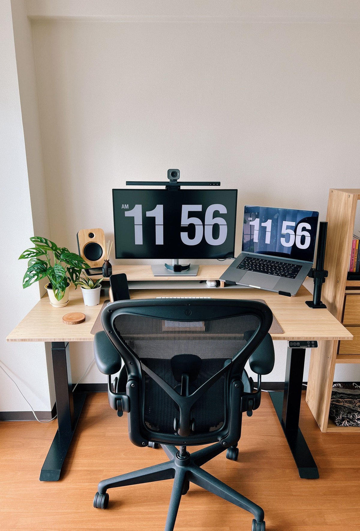 Muhammad Raufan's workspace — photo 2