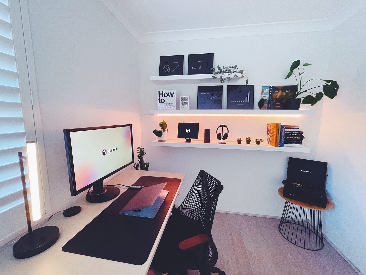 Adam Mura's workspace