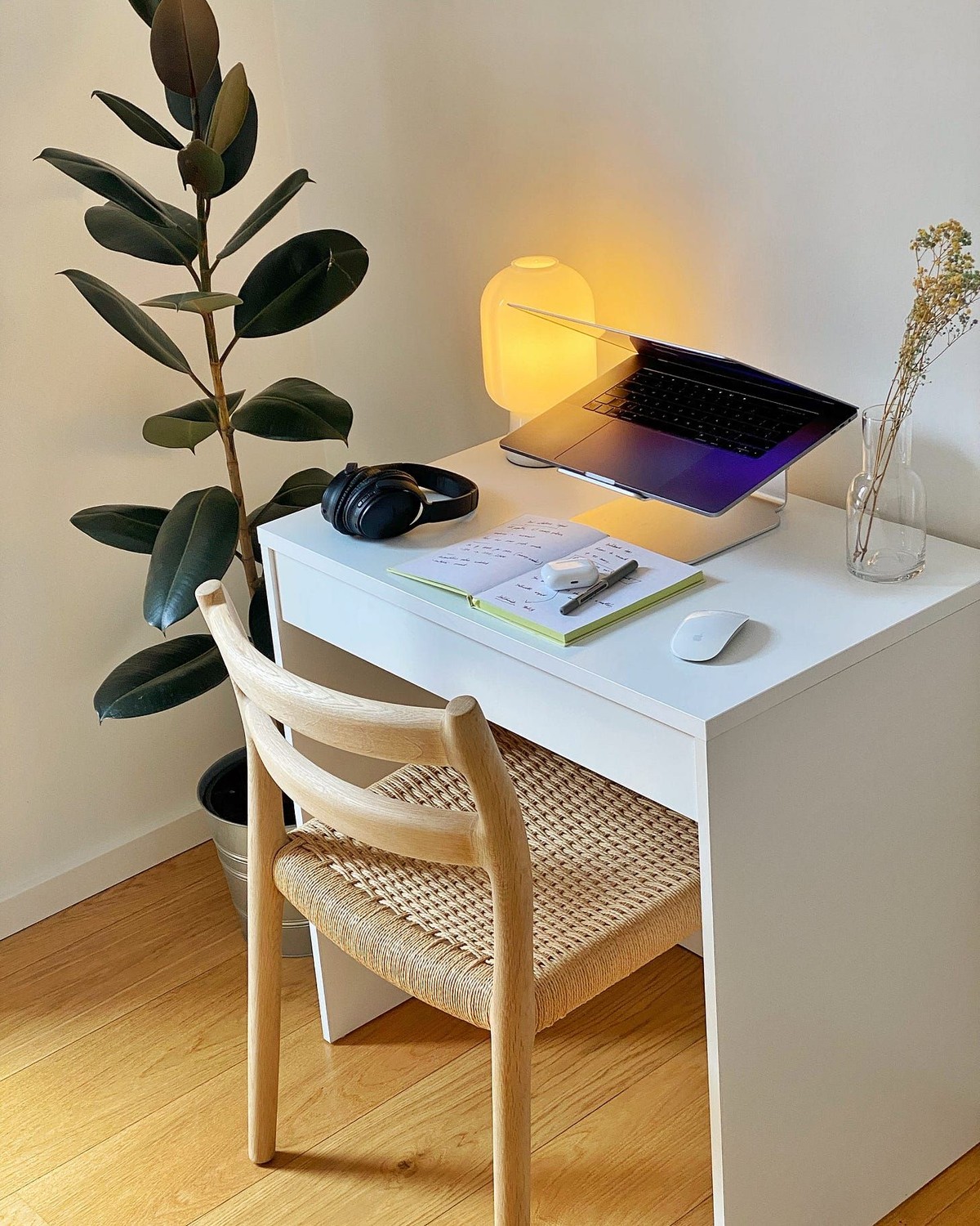 Bryn Taylor's workspace
