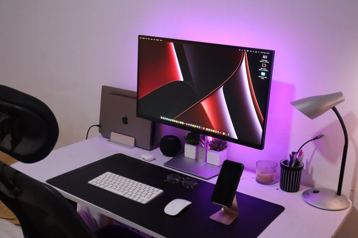 Raheemat Atata's workspace — photo 2